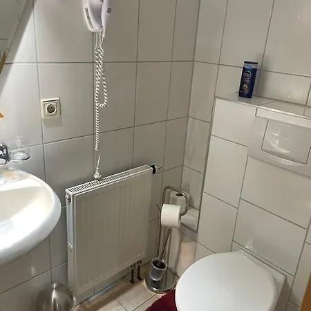 Messe - 10 Gaeste Apartman *